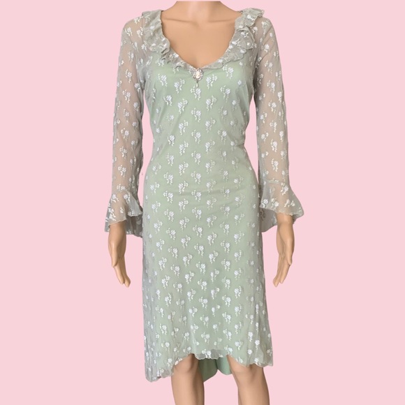 vintage high-low sage green midi dress🌿 - Picture 2 of 3